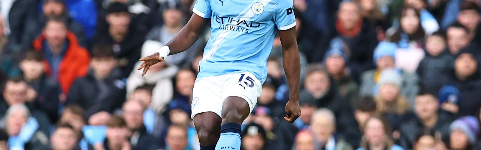 九游娱乐-曼晚透露曼城欧冠淘汰赛名单调整：格伊、塞梅尼奥入选，尼潘落选